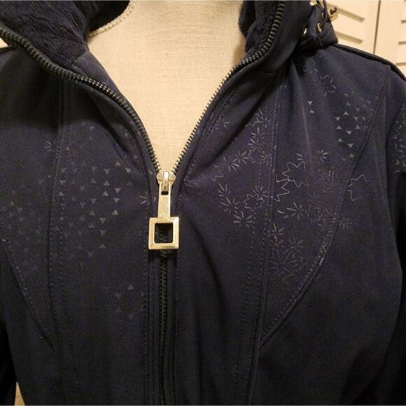 ZERO EXPOSUR BLUE WITH PRINT BUCKLE WINTER JACKET WITH HOOD SIZE MED - Picture 6 of 11